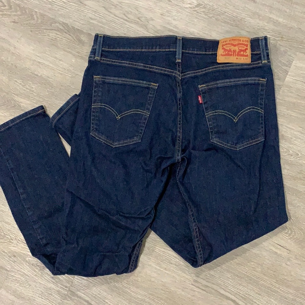 NWOT Levi 513 Jeans